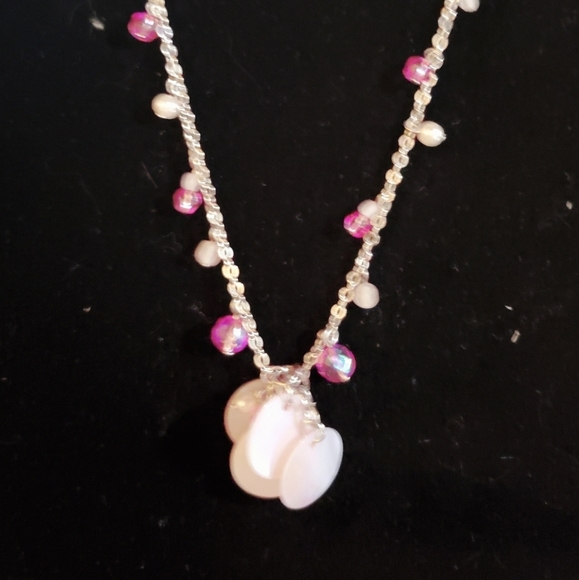 Cookie Lee Women's Three-Piece Genuine Shell Jewelry Set NWT - Picture 3 of 8